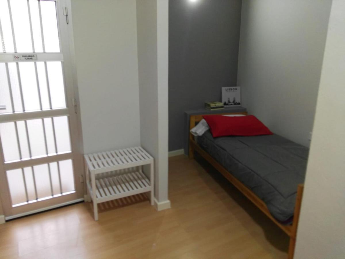 Estudios Cientouno Сан-Кристобаль-де-Ла-Лагуна Экстерьер фото